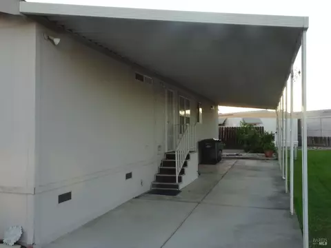 212 Valencia Dr, Fairfield, CA 94533 photo 45