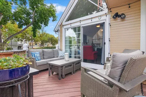 Exterior - 397 E 2nd St, Benicia, CA 94510 photo 3 of 5