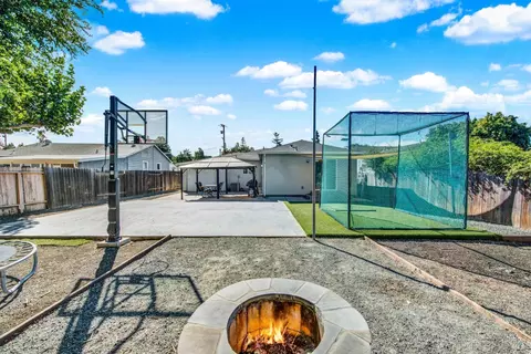 Exterior - 2445 Maple Ave, Concord, CA 94520 photo 15 of 16