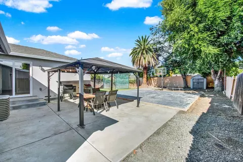 Exterior - 2445 Maple Ave, Concord, CA 94520 photo 9 of 16