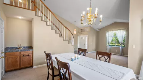 Dining - 2231 Silver Fox Cir, Fairfield, CA 94534 photo 4 of 4