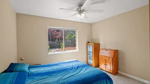 Bedroom - 2231 Silver Fox Cir, Fairfield, CA 94534 photo 1 of 9