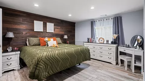 Bedroom - 8602 Alden Ln, Windsor, CA 95492 photo 1 of 3