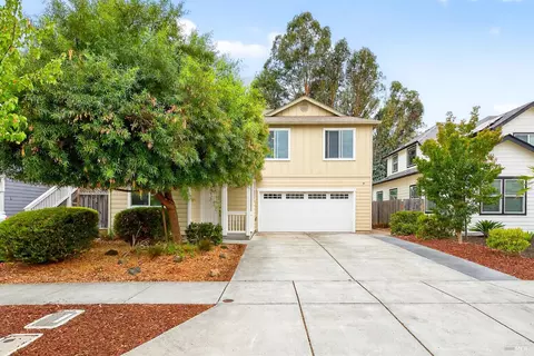 2110 Northfield Dr, Santa Rosa, CA 95403