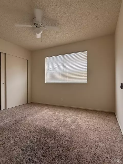Bedroom - 137 Edwin Dr, Vacaville, CA 95687 photo 3 of 3