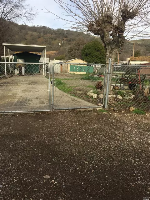 13262 3rd St, Clearlake Oaks, CA 95423