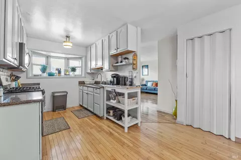 Kitchen - 392 Winchester St, Vallejo, CA 94590 photo 4 of 4