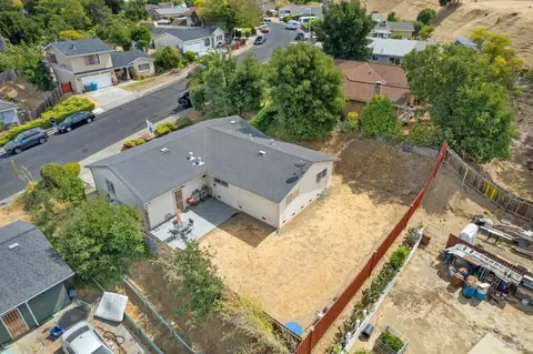 View/Area - 392 Winchester St, Vallejo, CA 94590 photo 7 of 8