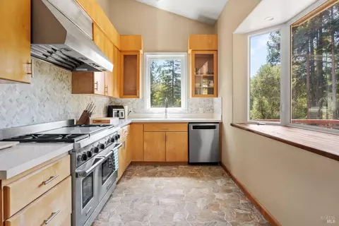 Kitchen - 4901 Little Mill Creek Rd, Philo, CA 95466 photo 1 of 2