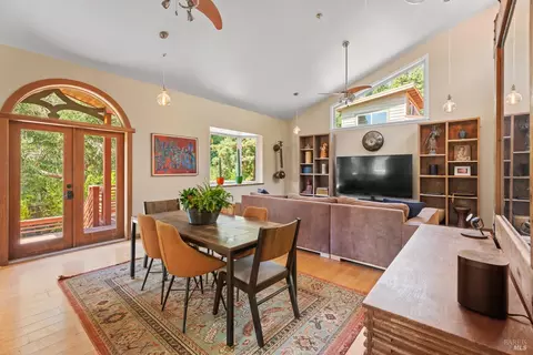 Dining - 4901 Little Mill Creek Rd, Philo, CA 95466 photo 1 of 4