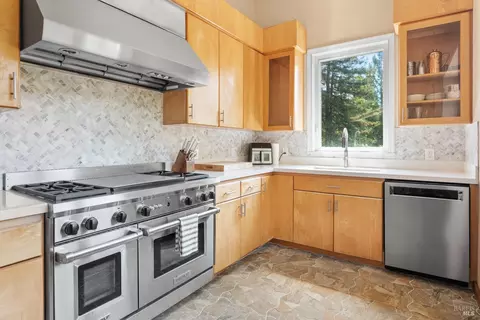 Kitchen - 4901 Little Mill Creek Rd, Philo, CA 95466 photo 2 of 2