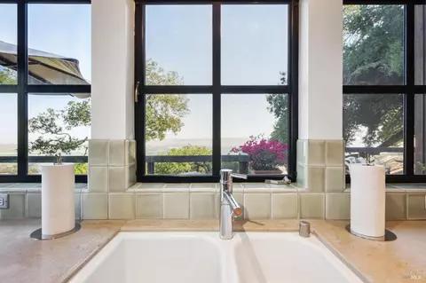 Kitchen - 1090 Bart Rd, Sonoma, CA 95476 photo 5 of 7