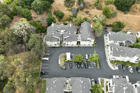 View/Area - 416 Lighthouse Ct, Hercules, CA 94547 photo 2 of 5
