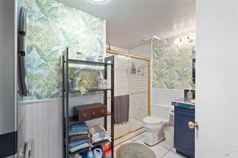 Bath - 416 Lighthouse Ct, Hercules, CA 94547 photo 3 of 5