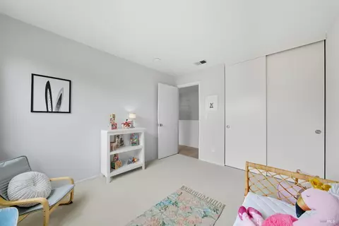 Bedroom - 32 Basinside Way, Alameda, CA 94502 photo 1 of 5