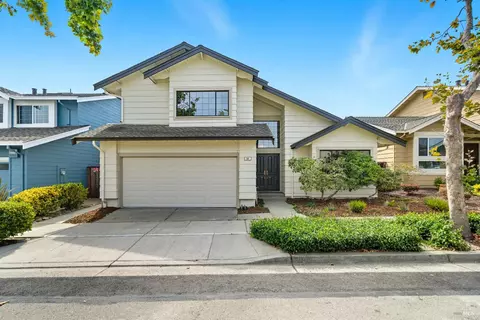 32 Basinside Way, Alameda, CA 94502