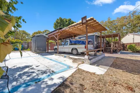 Exterior - 600 Buss Ave, Vallejo, CA 94591 photo 6 of 7