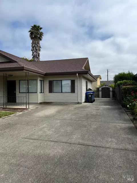 1604 Verna Dr, Napa, CA 94558 photo 2
