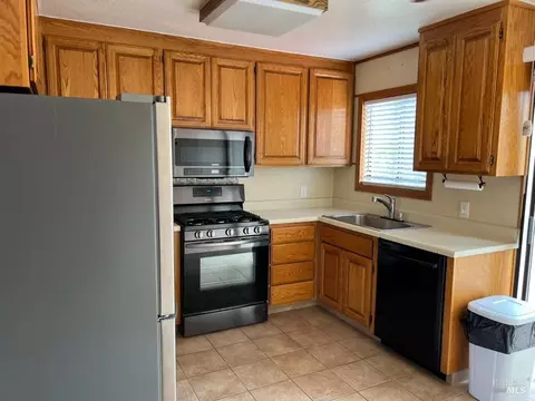 1604 Verna Dr, Napa, CA 94558 photo 8