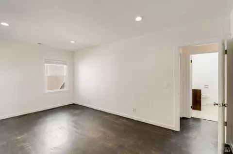 121 California St, Vallejo, CA 94590 photo 12