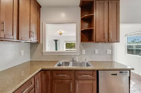 121 California St, Vallejo, CA 94590 photo 22