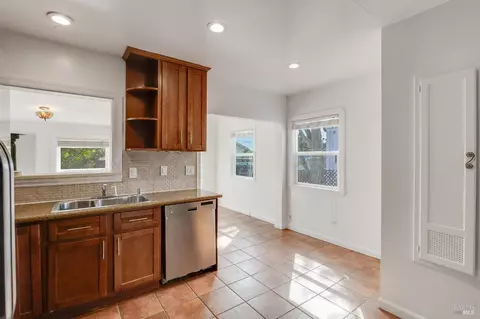 121 California St, Vallejo, CA 94590 photo 21