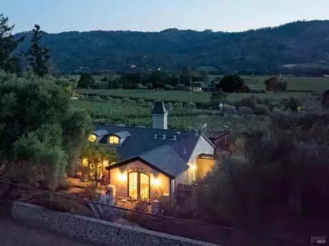 800 Lommel Rd, Calistoga, CA 94515
