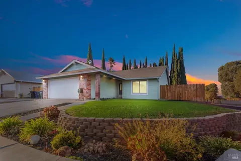 Exterior - 171 Clipper Dr, Pittsburg, CA 94565 photo 5 of 6