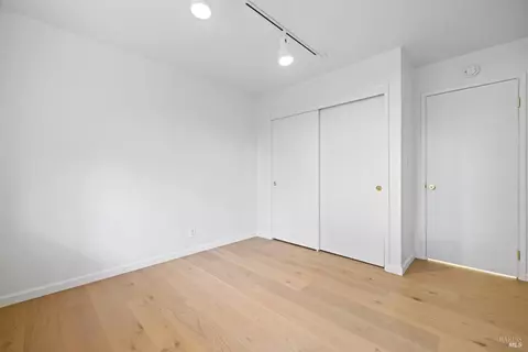 Bedroom - 5925 Fredricks Rd, Sebastopol, CA 95472 photo 1 of 7