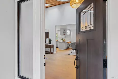Entry Way - 5925 Fredricks Rd, Sebastopol, CA 95472 photo 1 of 1