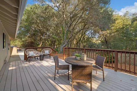 Exterior - 5925 Fredricks Rd, Sebastopol, CA 95472 photo 11 of 24