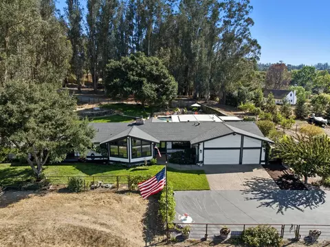 296 Eucalyptus Ave, Cotati, CA 94931