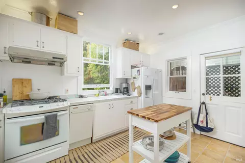 65 Summit Ave, Mill Valley, CA 94941 photo 9