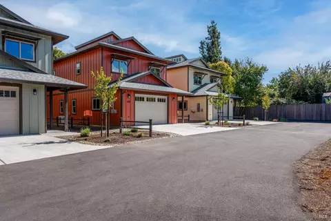 625 Myron St, Ukiah, CA 95482 photo 24