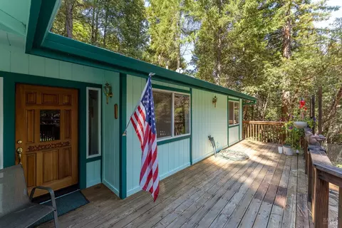Exterior - 2078 Buckeye Dr, Willits, CA 95490 photo 2 of 10