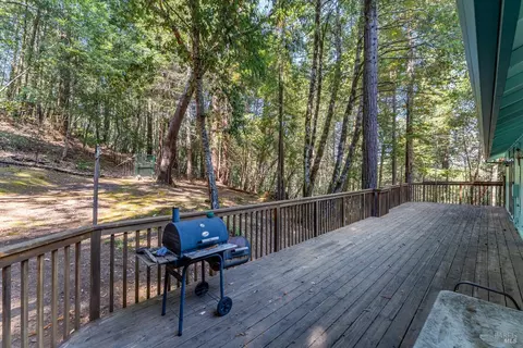 Exterior - 2078 Buckeye Dr, Willits, CA 95490 photo 6 of 10