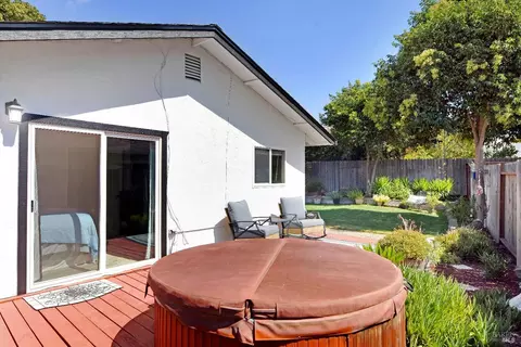 2734 Laurel Dr, Fairfield, CA 94533 photo 13