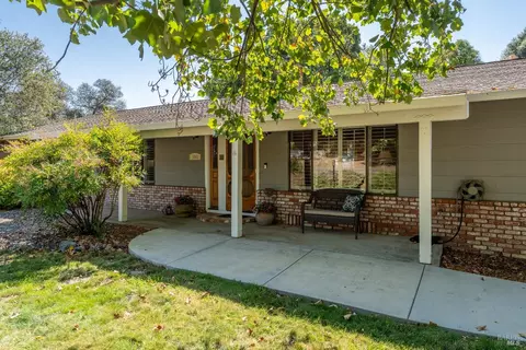 1381 El Dorado Rd, Ukiah, CA 95482