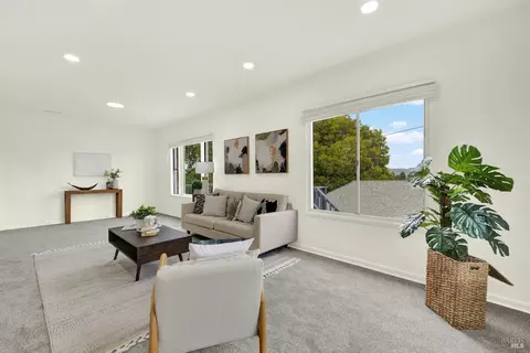324 Ohio St, Vallejo, CA 94590 photo 5