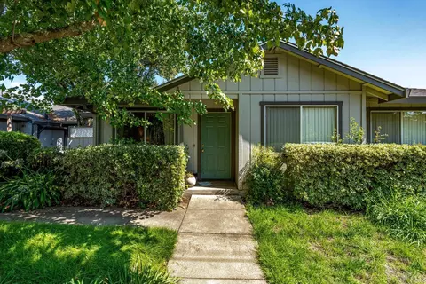 1014 1st St W, Sonoma, CA 95476