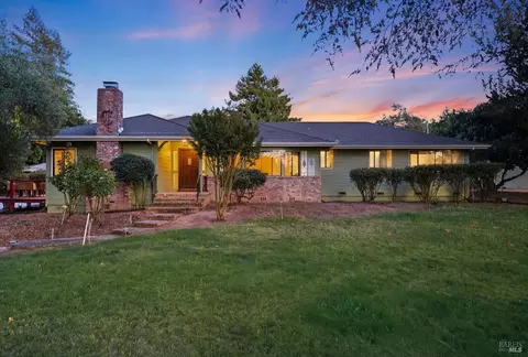 4047 Petaluma Blvd, Petaluma, CA 94952