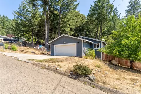 23945 Nutmeg Pl, Willits, CA 95490