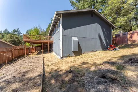 Exterior - 23945 Nutmeg Pl, Willits, CA 95490 photo 9 of 10