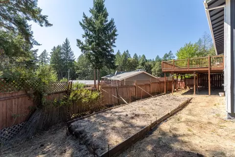 Exterior - 23945 Nutmeg Pl, Willits, CA 95490 photo 7 of 10