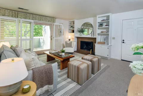 130 W Agua Caliente Rd, Sonoma, CA 95476