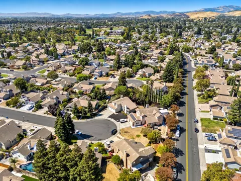 View/Area - 2921 Willow Ct, Fairfield, CA 94533 photo 1 of 2