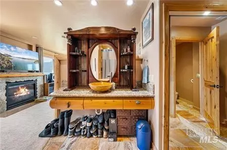 Bath - 2894 Silverado St, Clearlake, CA 95422 photo 5 of 9