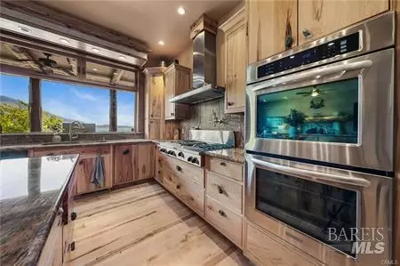Kitchen - 2894 Silverado St, Clearlake, CA 95422 photo 3 of 11
