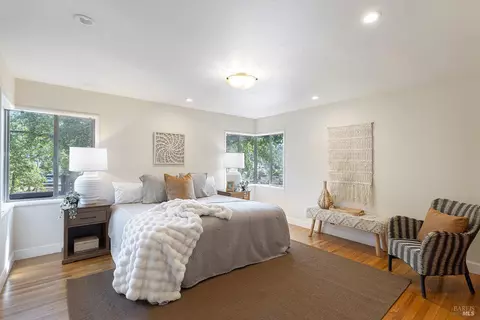 Bedroom - 525 Keyes Ave, Angwin, CA 94508 photo 1 of 8