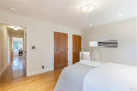 Bedroom - 525 Keyes Ave, Angwin, CA 94508 photo 5 of 8